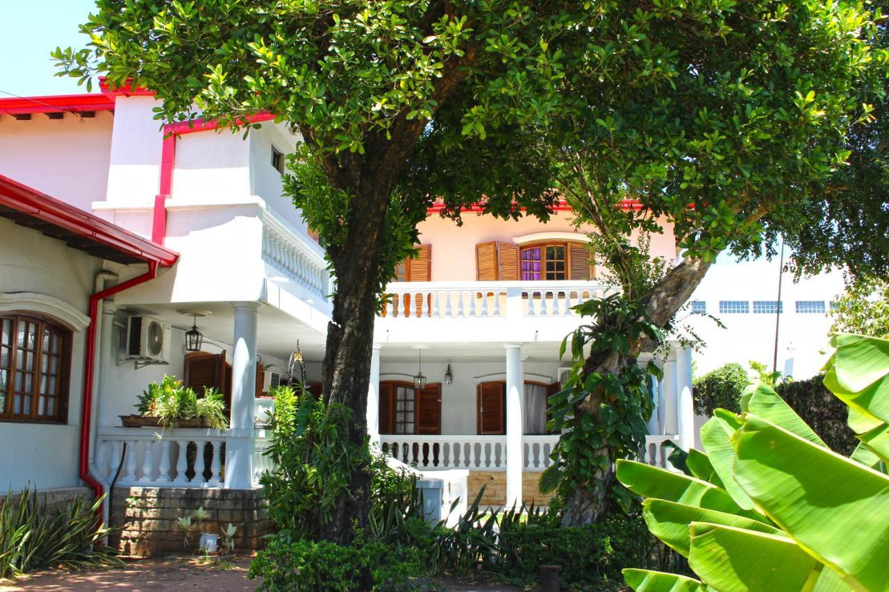 Ross Char Hotel Asuncion Extérieur photo