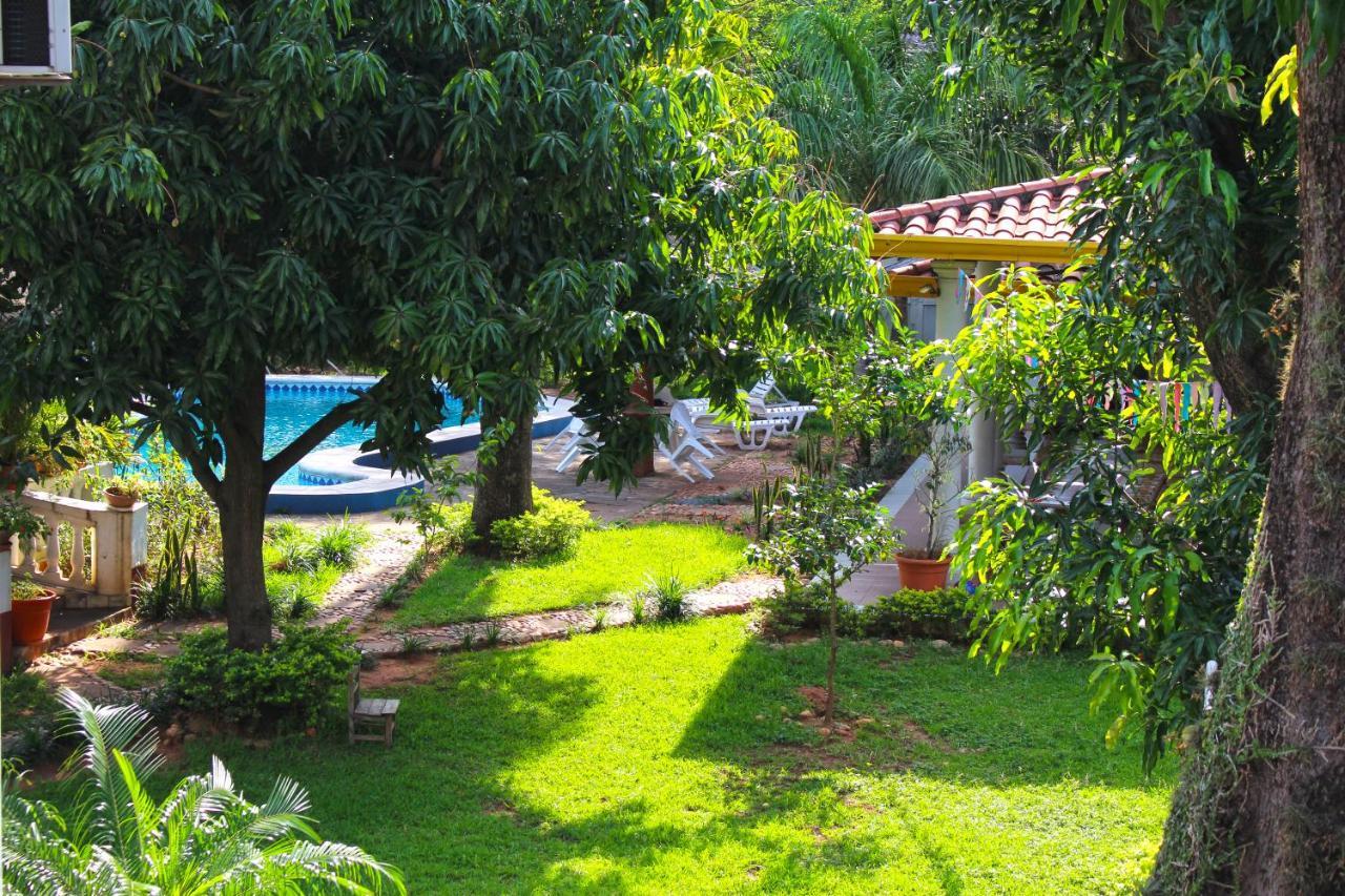 Ross Char Hotel Asuncion Extérieur photo