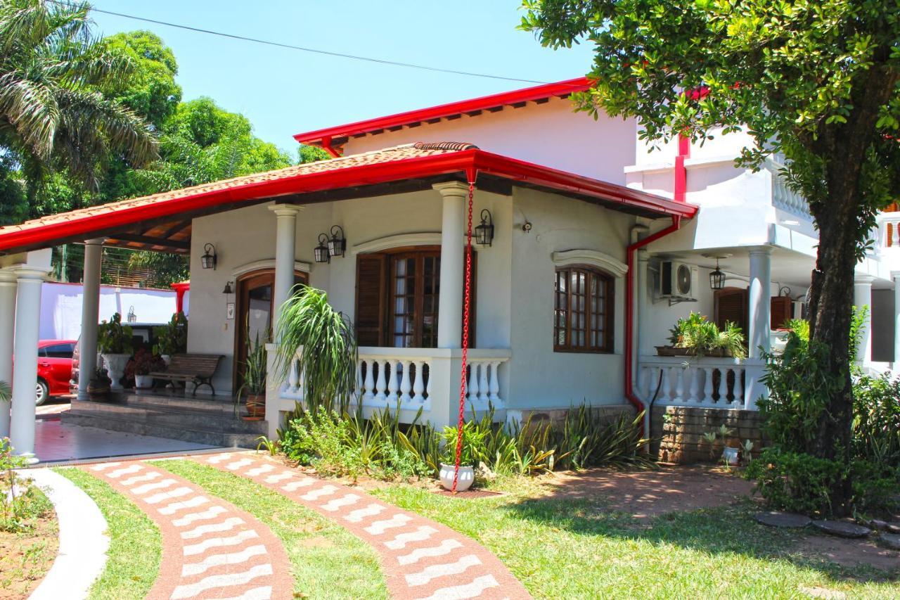 Ross Char Hotel Asuncion Extérieur photo